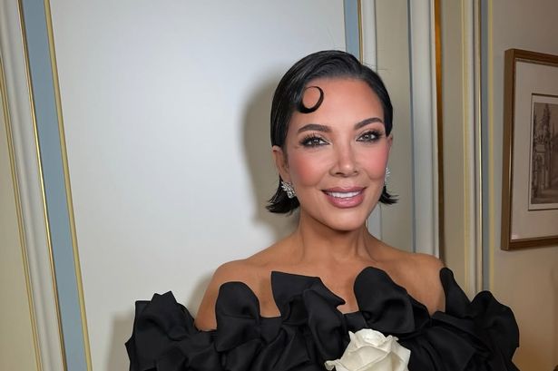 يعد عملية تجميل كريس جينر المشاع نادرة ومكلفة مع خطر تفاصيل الطبيب