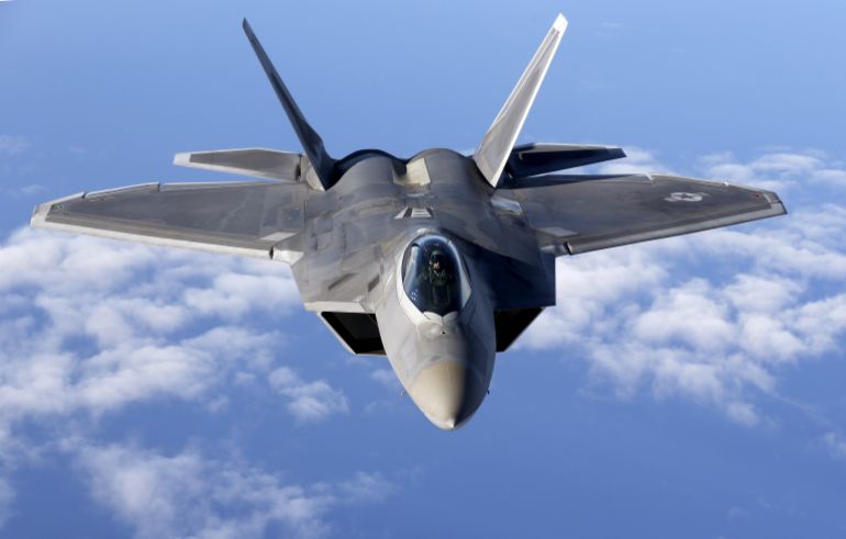 طائرة مقاتلة F-22 Raptor