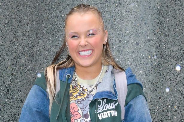 لقد خرج Jojo Siwa من حدث LGBTQ+ Pride