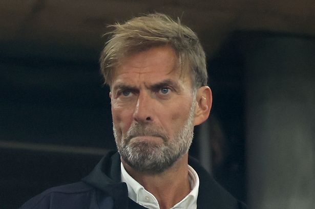 يظهر Juergen Klopp ، الرئيس العالمي لكرة القدم RB Leipzig ، قبل نهائي كأس DFB بين VFB Stuttgart و RB Leipzig في Mercedes-Benz Arena