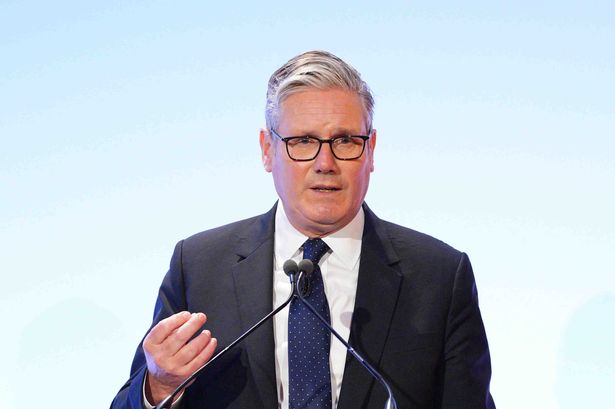 تم إغلاق Keir Starmer في محادثات مع متمردي العمل بسبب تخفيضات الفوائد
