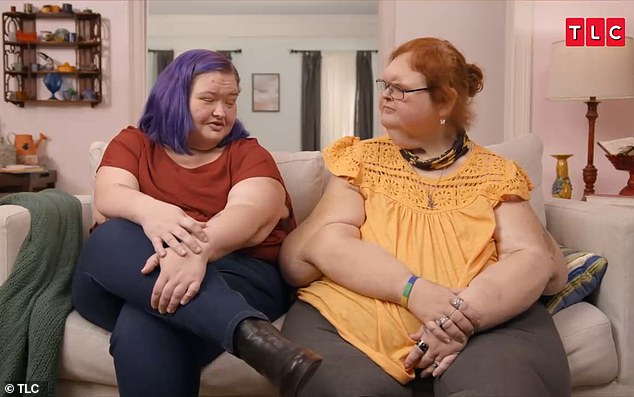 في الموسم السابع من سلسلة TLC المحببة ، كشفت تامي (يمين) للمشاهدين وأختها ، آمي أنها تواعد امرأة الآن