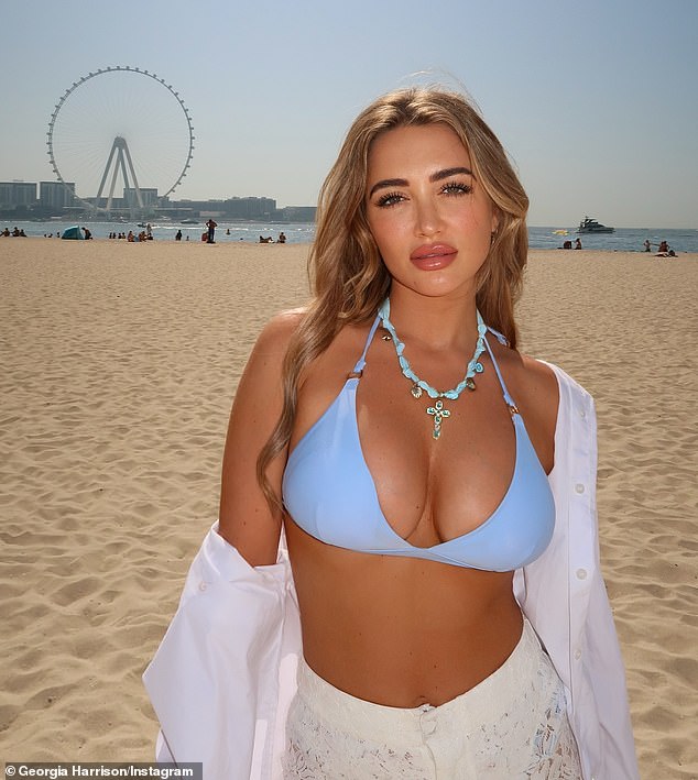 وجدت جورجيا شهرة على سلسلة الواقع Towie قبل ظهورها في عرض Love Island في عام 2017 والعودة إلى البرنامج هذا العام لجزيرة Love: All Stars