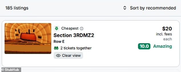 وفقًا لـ StubHub ، يتم بيع التذاكر إلى