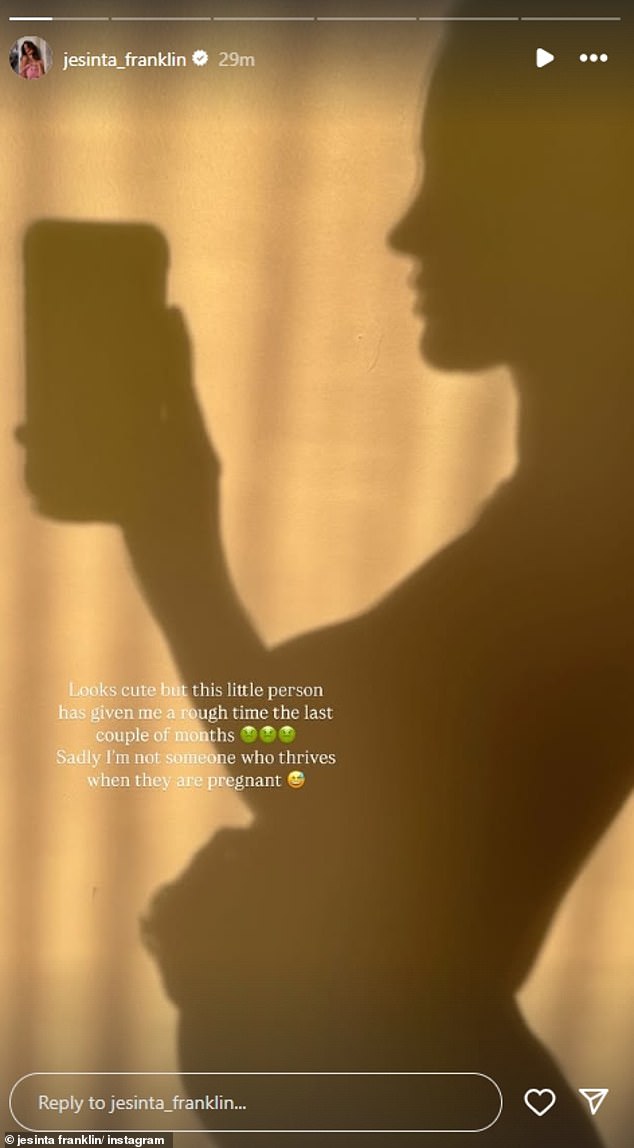 بعد هذا الإعلان ، اعترفت Jesinta بأن الأشهر القليلة الماضية كانت تفرض ضرائب على قصصها على Instagram