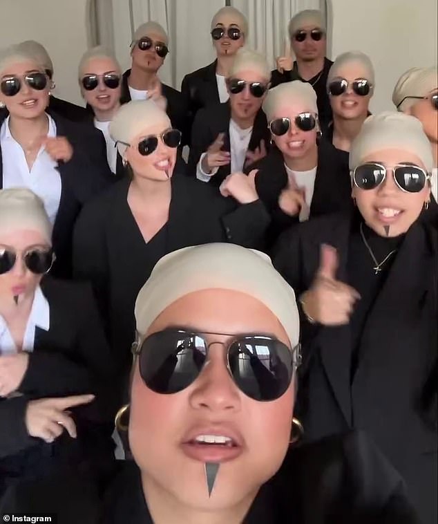 شاركت سيدة الأعمال الأسترالية مقطعًا إلى Instagram يوم الاثنين أظهر أن عمالها يرتدون ملابس مغنية أمريكية Pitbull - المعروفة أيضًا باسم Mr. Worldwide - في عيد ميلادها