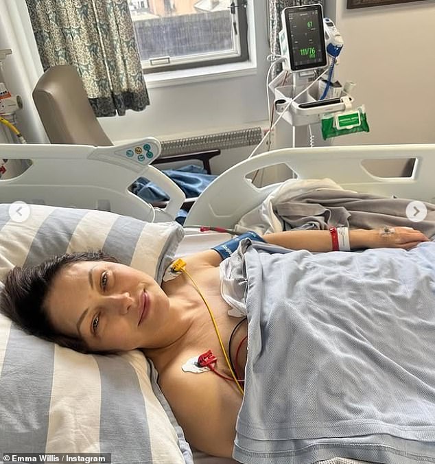 خضع مقدم العرض المحبب لعملية جراحية في قلب المفتاح بعد أن اكتشف الأطباء ثقبًا في قلبها