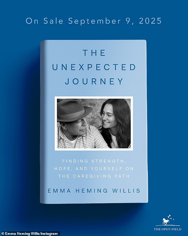 تستعد إيما أيضًا لإصدار كتاب بعنوان The Unfectped Journey - والذي سيضرب الرفوف في وقت لاحق من هذا العام يوم 9 سبتمبر
