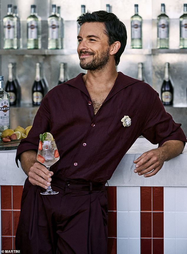 يدعو Bailey and the Italian Aperitivo Brand الجماهير إلى الخروج من الروتين والانتقال إلى
