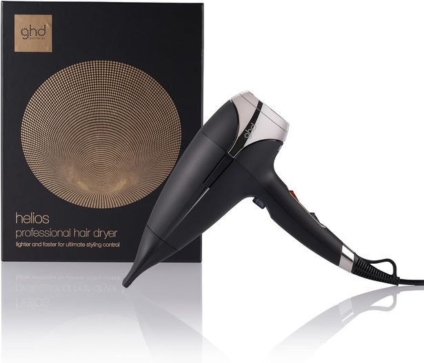 GHD's Helios Professional Dryer هو مصفف الشعر المفضل لدى Nisha 