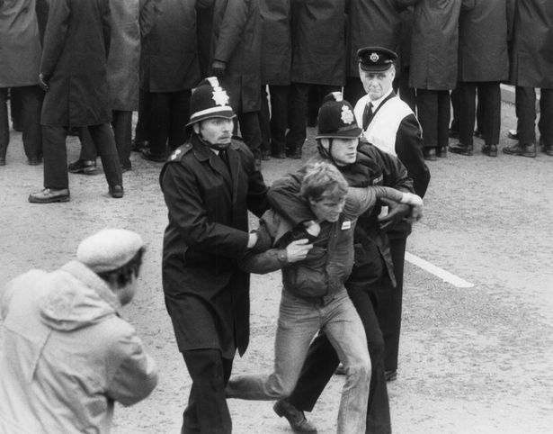 وصفت بعض عمال المناجم معركة معركة Orgreave بأنها 