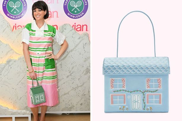 Dawn O'Porter يحمل حقيبة منزل Lulu Guinness