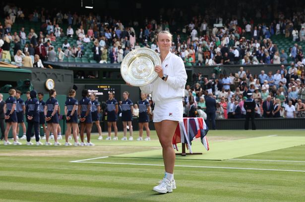ادعت Barbora Krejcikova لقب ويمبلدون قبل 12 شهرًا