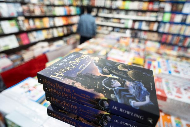 يتم عرض الكتاب الأكثر مبيعًا 