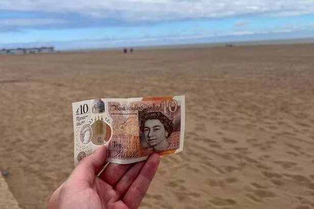 ملاحظة 10 جنيهات إسترلينية على شاطئ Skegness