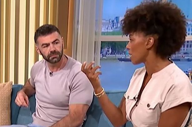 ITV/هذا الصباح لقطة الشاشة للدكتور زوي يتحدث