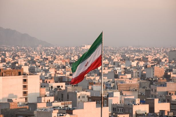 إيران 