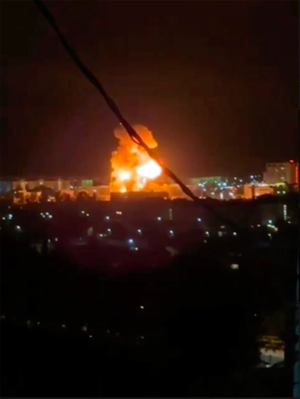 أعادت أوكرانيا النار ، حيث شنت هجومًا ضخمًا للطائرات بدون طيار على منتجع البحر الأسود الروسي في سوتشي