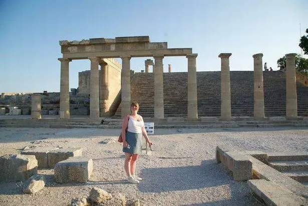 Vita Molyneux في Lindos Acropolis