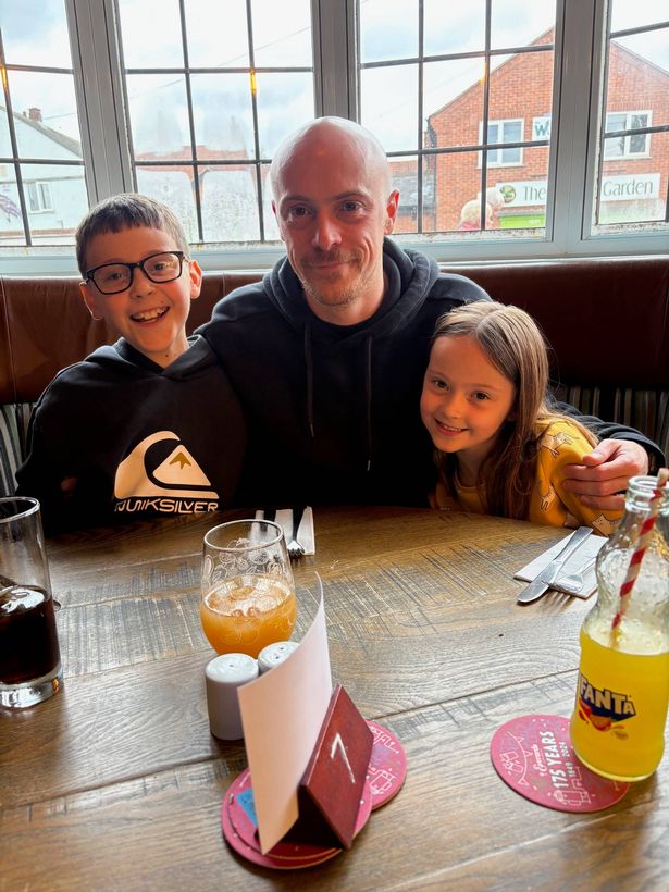 ديل وأطفاله