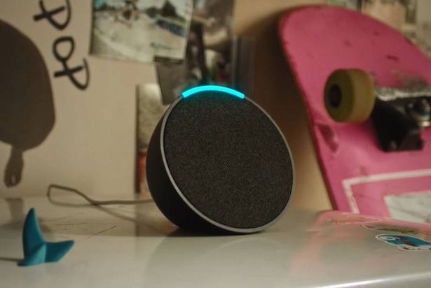 مكبر صوت ذكي جديد من Amazon's Echo Smart