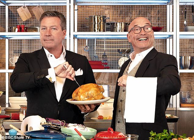 كشفت الشركة أنه سيتم بث سلسلة الهواة من MasterChef التي تم تصويرها العام الماضي ، قبل أن يتم بث مزاعم ضد Gregg و John ، على BBC One و BBC Iplayer من 6 أغسطس