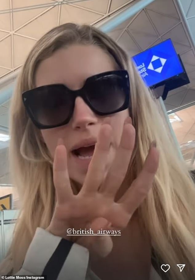 قامت Supermodel Lottie ، 27 عامًا ، بوضع علامة على الخطوط الجوية البريطانية في قصتها ، حيث بدا أنها تشكو من شركة الطيران