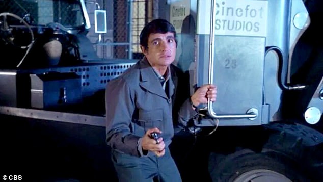 وشملت بعض أرصدة التمثيل الأكثر شهرة لعب David Day في Mission: مسلسل تلفزيوني مستحيل في عام 1967 (في الصورة)