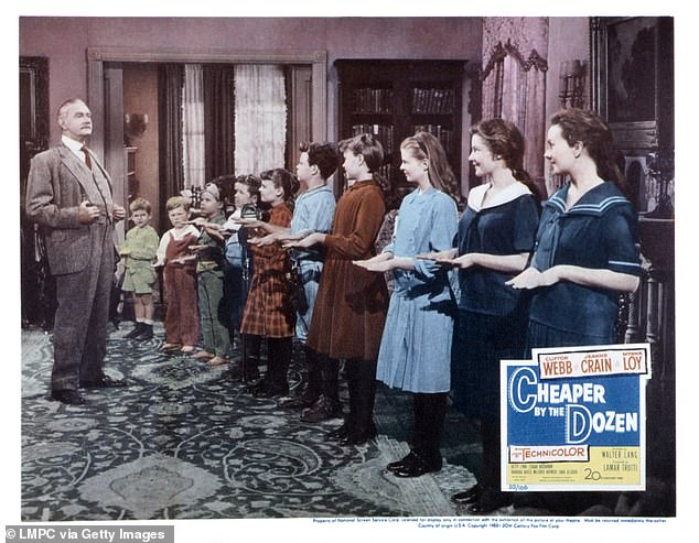 توفي الممثل السابق للطفل الذي وجد الشهرة في الكوميديا الأصلية لعام 1950 (في الصورة) قبل إعادة تشكيله في طبعة جديدة 2003 مع ستيف مارتن ، بعد أيام فقط من تعرضه لنوبة قلبية