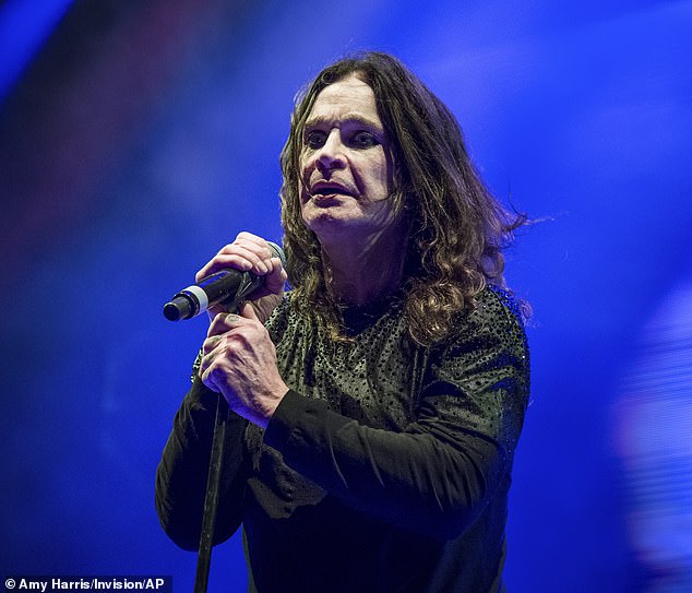 كشف Ozzy Osbourne (في الصورة في سبتمبر 2016) عن خططه لجنازته قبل وفاته البالغة من العمر 76 عامًا