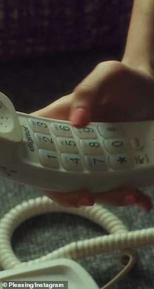 وهذا يشمل الهزاز ومواد التشحيم