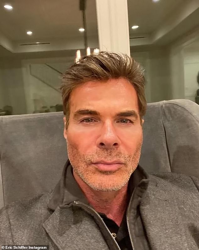 لم يكن خبير Crisis PR Eric Schiffer (في الصورة أعلاه) عبارة عن كلمات حول مخاطر عدم استجابة Sweeney في مقابلة مع Dailymail.com حيث أطلق عليها صمت