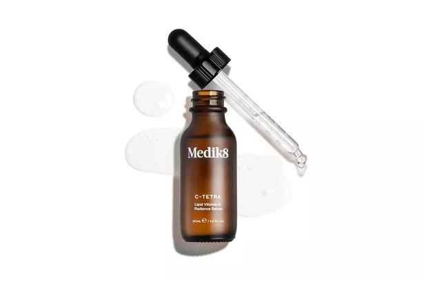 Medik8 C -Tetra - Lipid 7 ٪ Vitamin C Radiance Serum