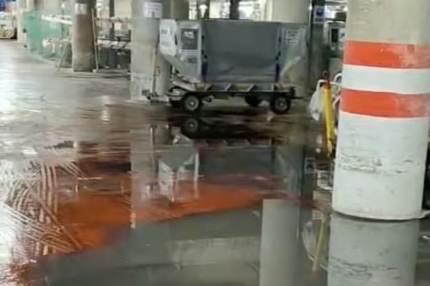 مياه الصرف الصحي مطار بالما