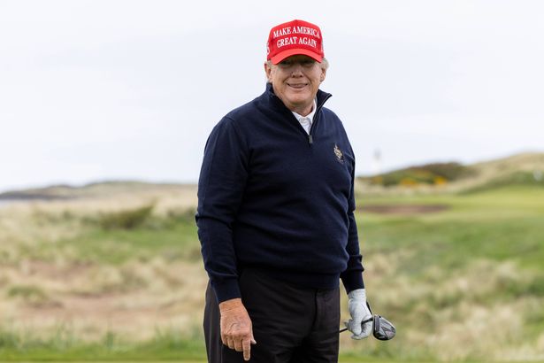 سوف يزور Donald Trump متعصب الجولف مساره في اسكتلندا
