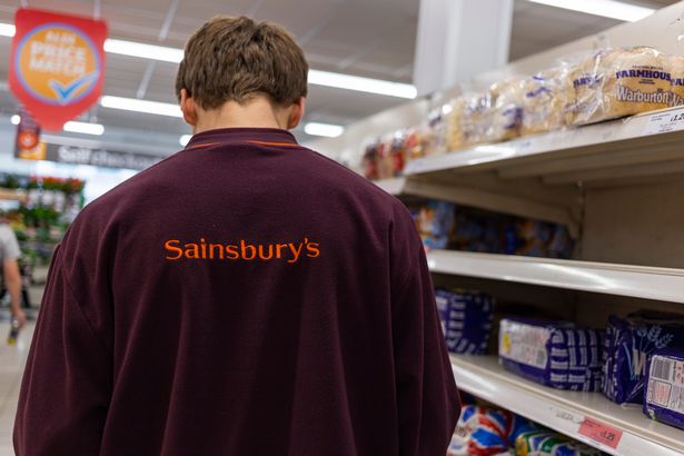 عامل Sainsburys
