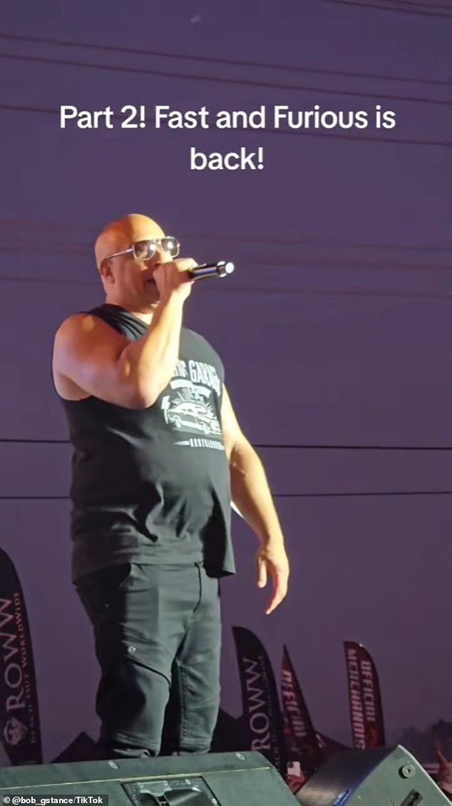 أما بالنسبة لعودة والدها بعد وفاته في امتياز Fast & Furious ، فقد أعلن منتج النجوم Vin Diesel هذا الحشد الصاخب في Fuel Fest في بومونا يوم السبت