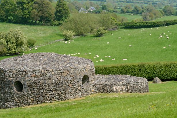 برو نا بوين ، مقاطعة ميث ، أيرلندا