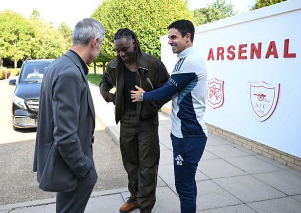 eberechi eze في تكشف ترسانةه