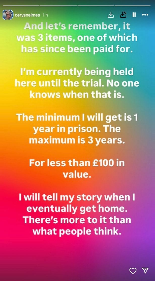 انتزاع على الشاشة من قصة Cerys 'Instagram