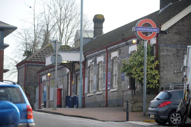 محطة Amersham - Amersham on the Hill 