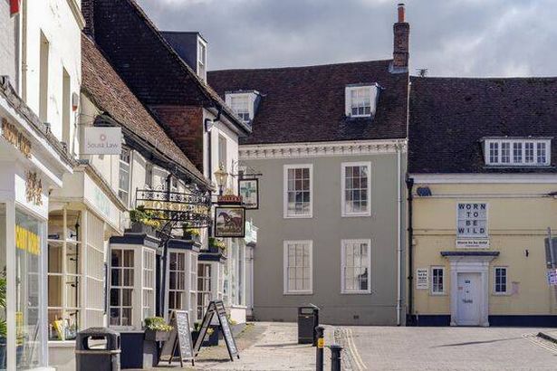 الهندسة المعمارية الجورجية في بلدة Alresford الأثرياء في وسط هامبشاير