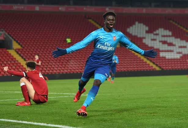 بوكايو ساكا خلال أيام أكاديمية أرسنال