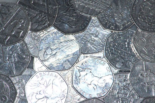قد تكون قيمة بعض العملات المعدنية البالغة 50p أكثر من 200 جنيه إسترليني