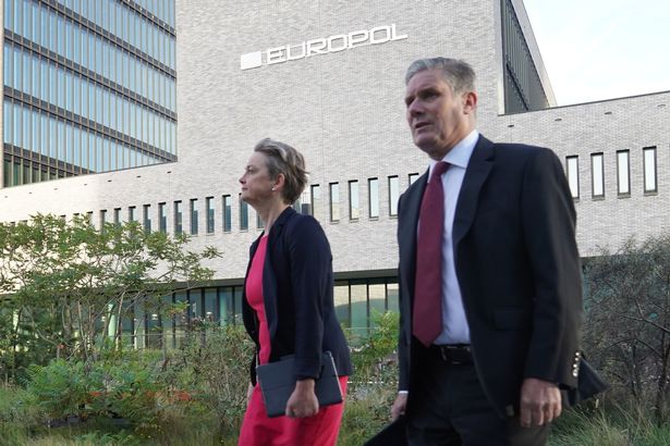 كتبت المجموعات إلى Keir Starmer و Yvette Cooper