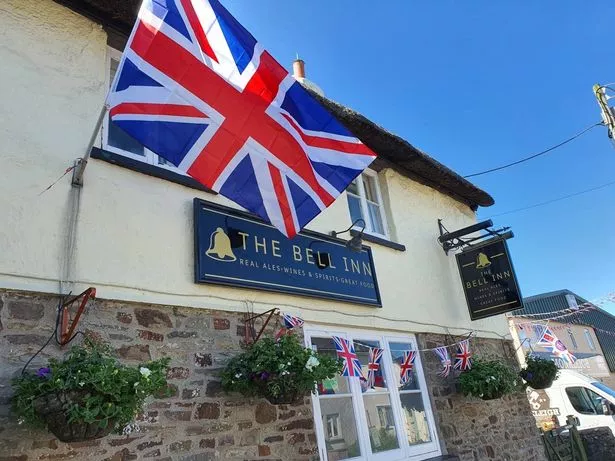 The Bell Inn ، Monkleigh