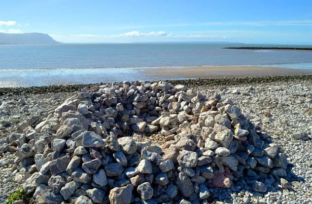Llandudno West Shore Beach على مصب نهر كونوي