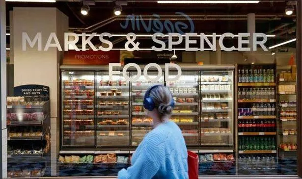 متجر M&S Food