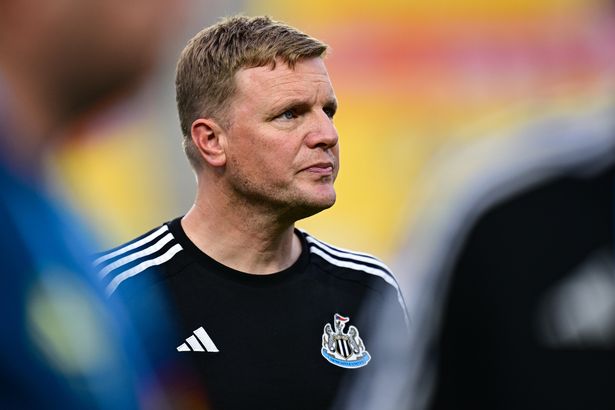 كان إدي هاو واضحًا في توقعات لاعبيه