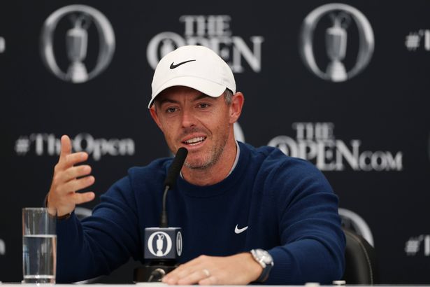 Portrush ، أيرلندا الشمالية - 14 يوليو: يتحدث روري ماكلروي من أيرلندا الشمالية إلى وسائل الإعلام خلال مؤتمر صحفي قبل بطولة 153 المفتوحة في Royal Portrush Golf Club في 14 يوليو 2025 في Portrush ، أيرلندا الشمالية. (تصوير ريتشارد هيثكوت/غيتي إيموكيز)